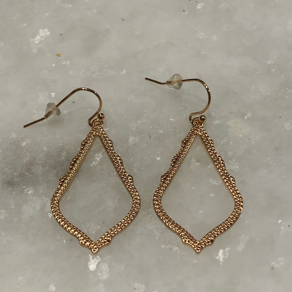 Sophia Drop Earrings in Gold